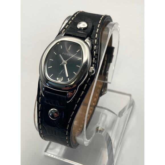 Fossil F2 Womens Watch 23mm - New Battery - Black Leather Bund Cuff Band Date - Picture 4 of 9
